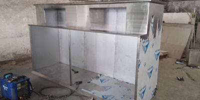 大型不銹鋼垃圾收集箱工廠(chǎng)制作圖